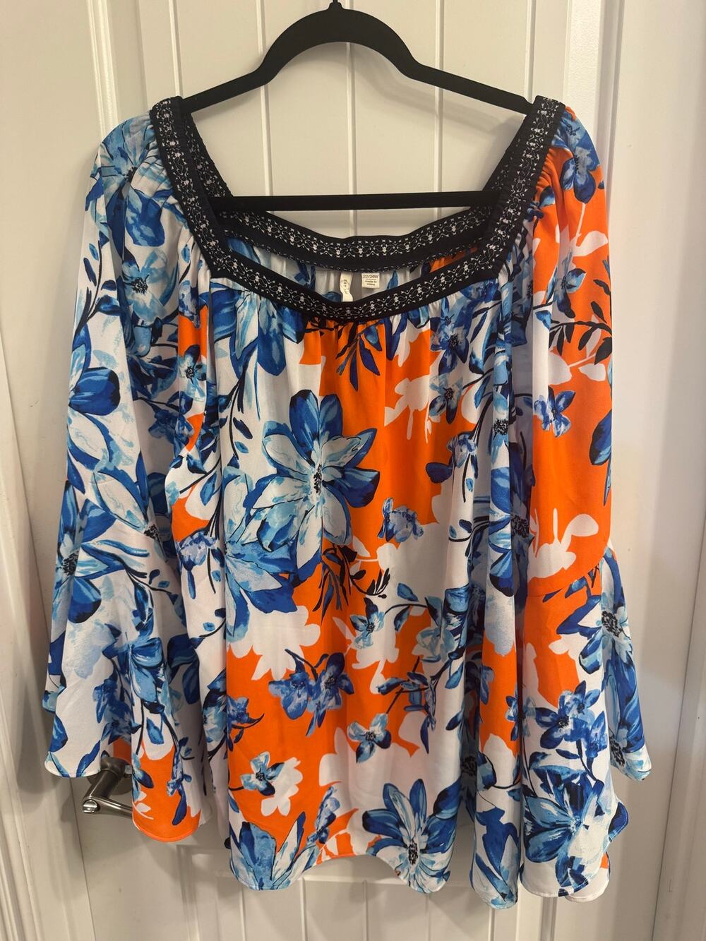 Cato Plus Size 22/24 Blue/Orange/White Floral Top